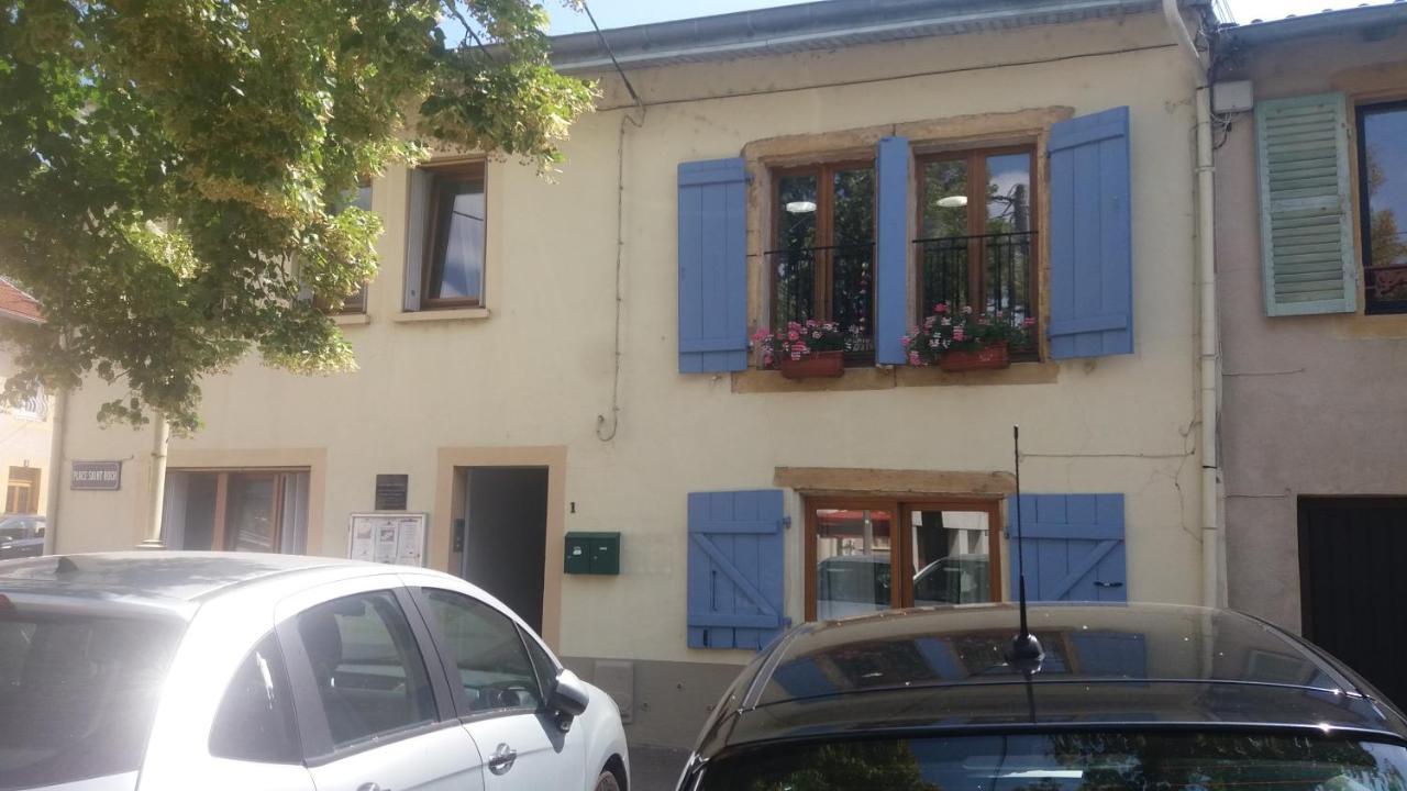 Logement Au Calme F2 Metz Luaran gambar